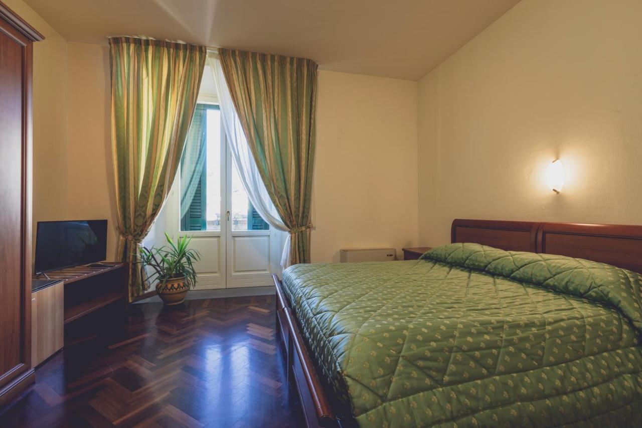 Albergo Ristorante Pasqui Rocca San Casciano Extérieur photo