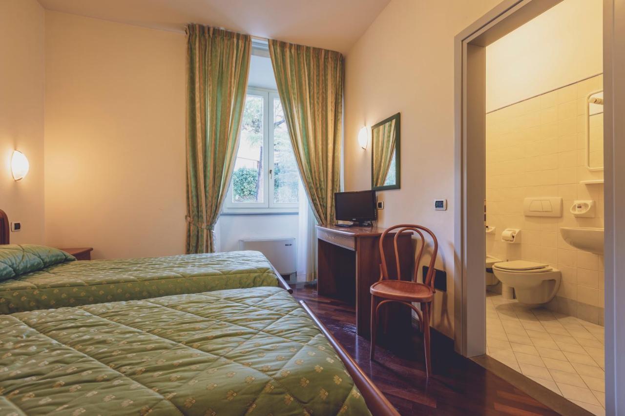 Albergo Ristorante Pasqui Rocca San Casciano Extérieur photo
